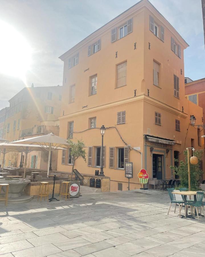 Casa Mantinum Au Coeur De La Citadelle Bastia (Corsica) Exterior photo