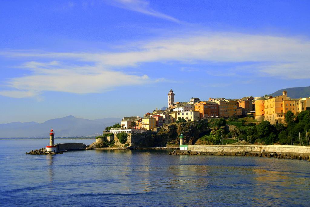 Casa Mantinum Au Coeur De La Citadelle Bastia (Corsica) Exterior photo